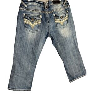 Vigos Jeans,Women's, Size 11,New York Capri, Medium Wash  Rhinestone Embellished